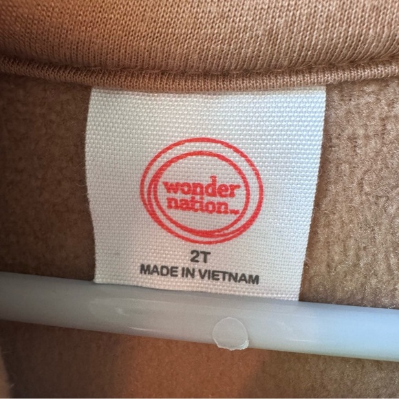 Wondernation Toddler’s Brown Teddy Bear Hoodie - 2T, Like New - Picture 3 of 5
